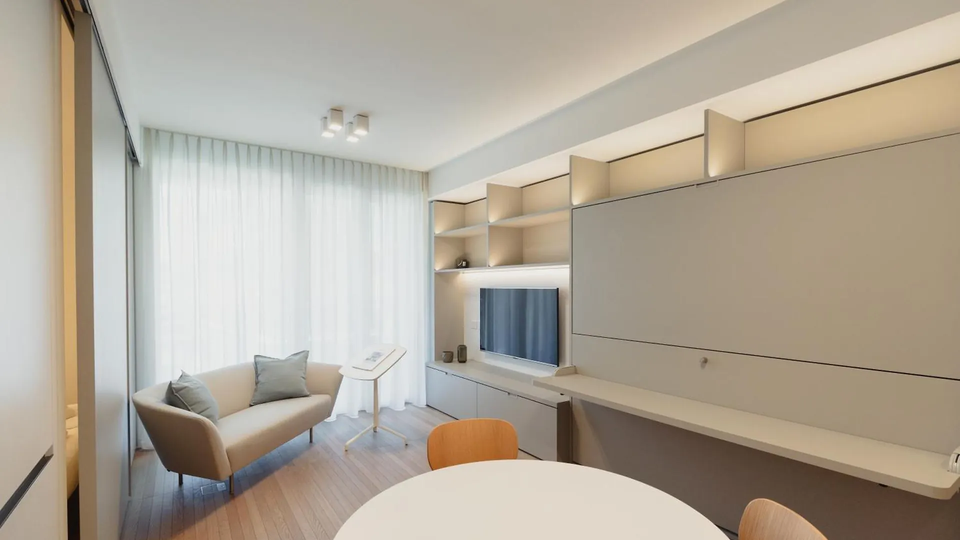 Gohost - Stylish Apartment 10 Min From Central Station Milan